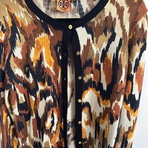 Gorgeous Tory Burch Vintage Cardigan Beautiful fall colors,trimmed in navy blue.